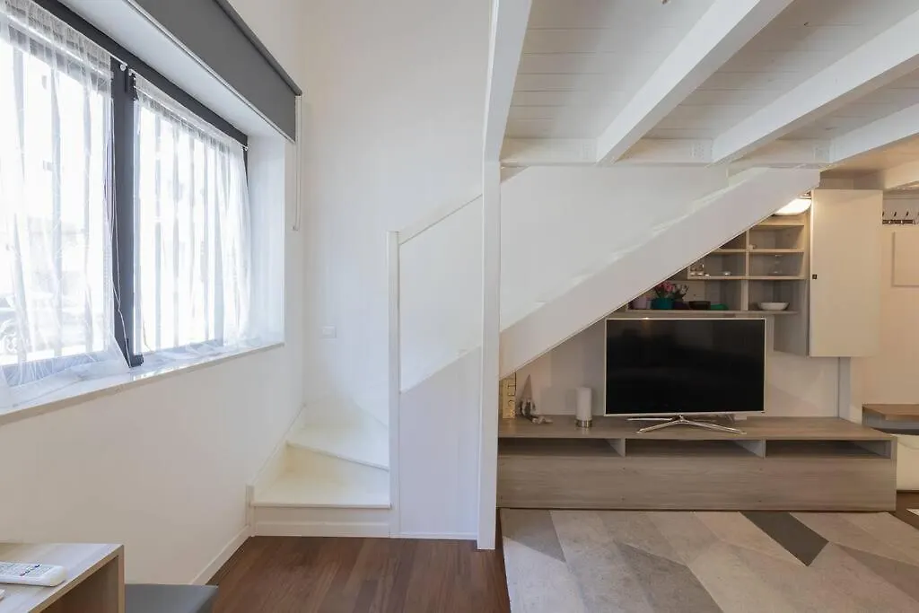 Youhosty - Desenzano 7 Apartment Milan