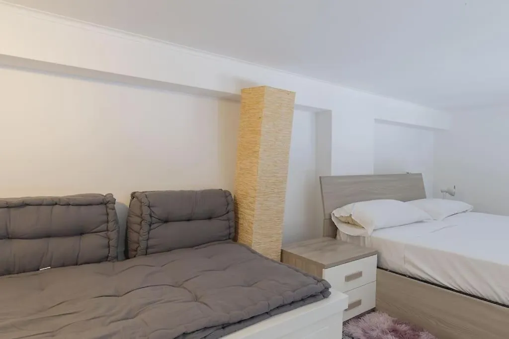Youhosty - Desenzano 7 Apartment Milan