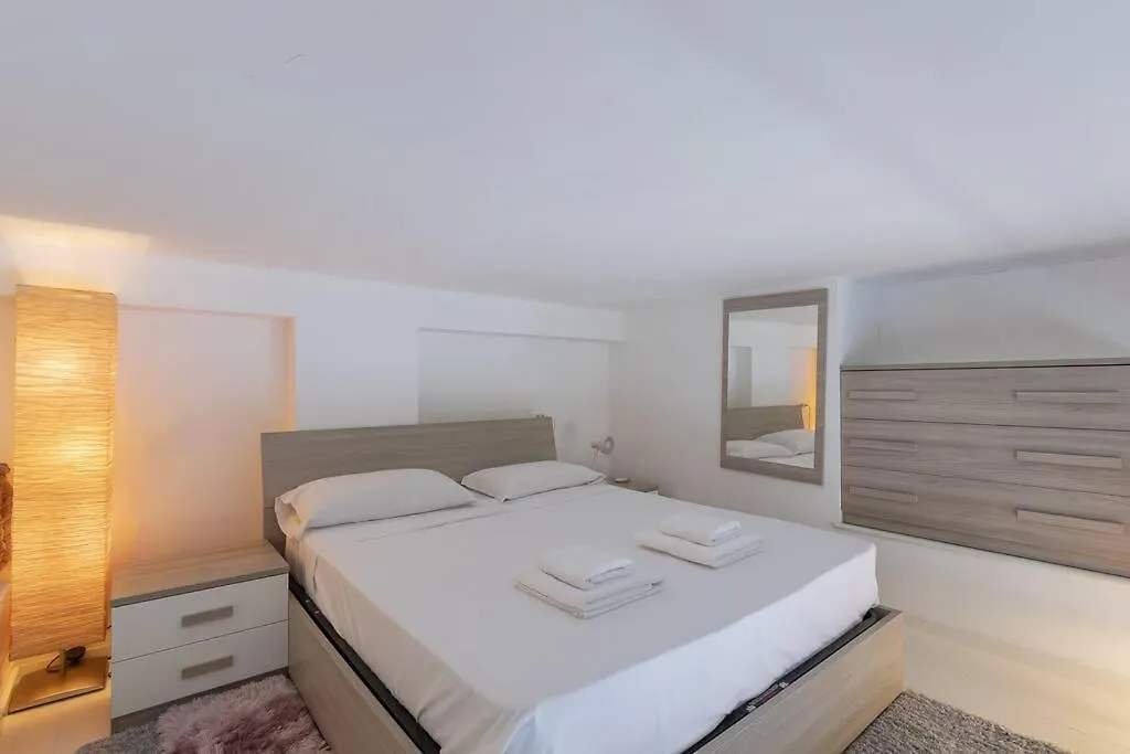 Youhosty - Desenzano 7 Apartment Milan