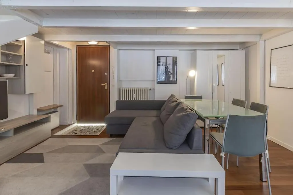 Youhosty - Desenzano 7 Apartamento Milão