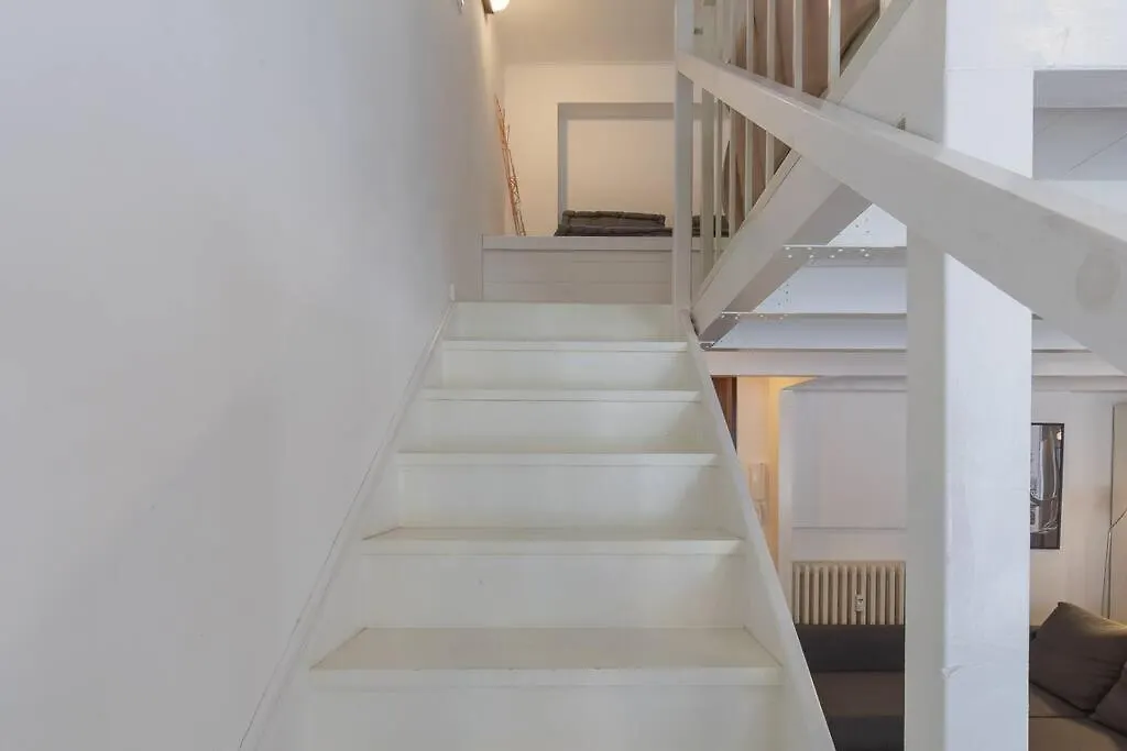 Youhosty - Desenzano 7 Apartment Milan 0*,  Italy